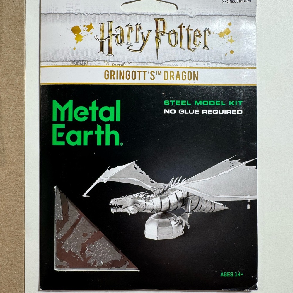 Gringott's Dragon Steel Model Kit - Silver
